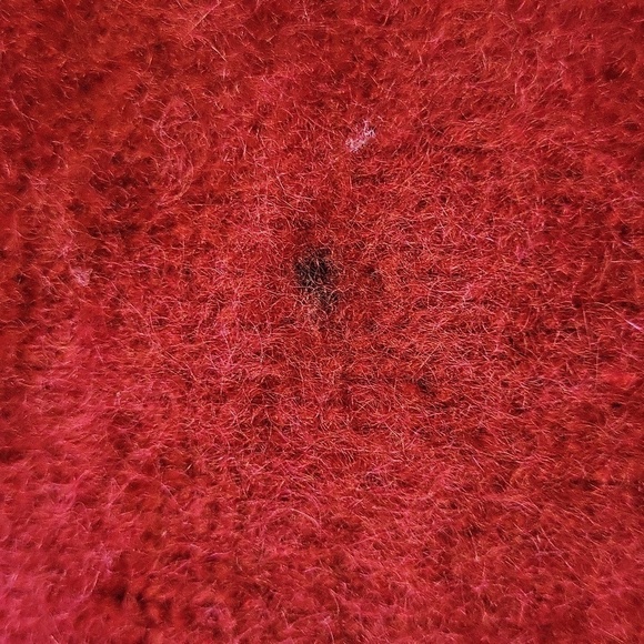 Dawson forte cashmere company sweater, Size medium in the color cranberry/red - Picture 11 of 12